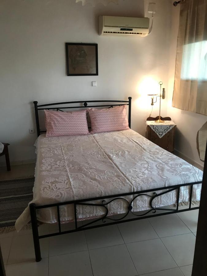Gourgiana Apartments Андрицаина Екстериор снимка