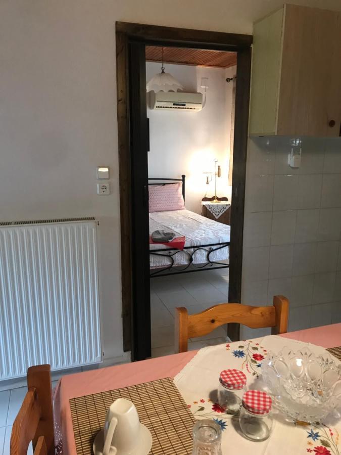 Gourgiana Apartments Андрицаина Екстериор снимка