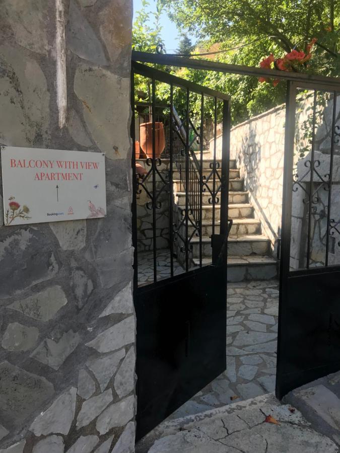 Gourgiana Apartments Андрицаина Екстериор снимка